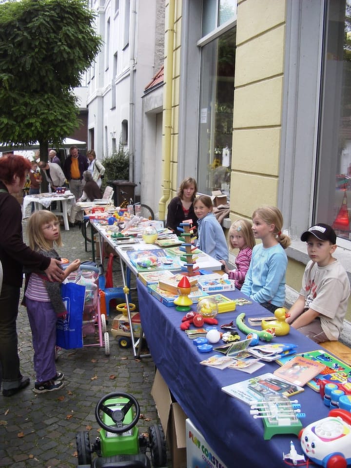 Foto aus Kinderflohmarkt · 2005